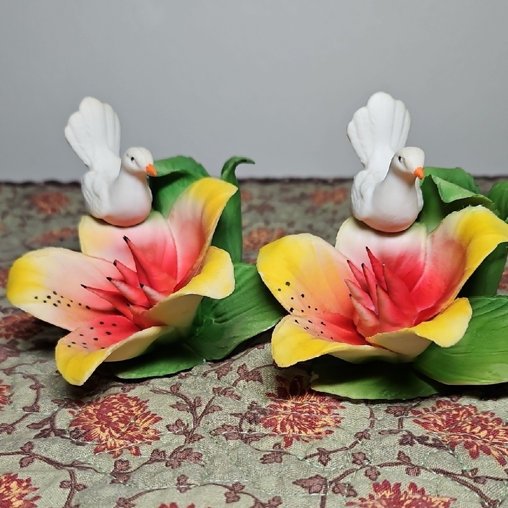 Pink and Yellow Lily Decor Accents